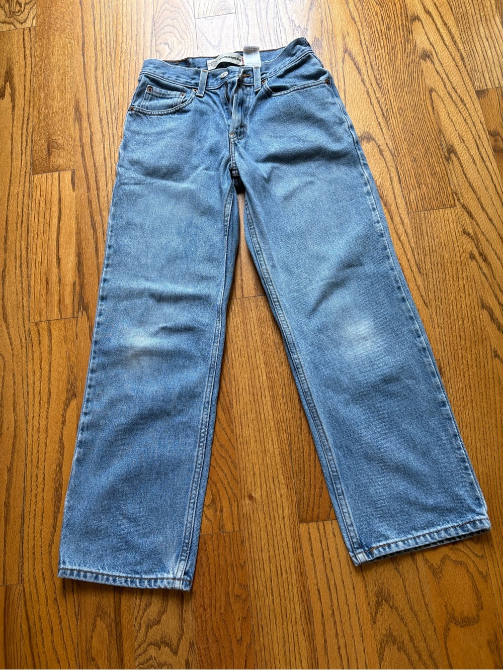 Levi's Men's Relaxed Fit Jeans in Light Blue Denim 26 X 28 preowned